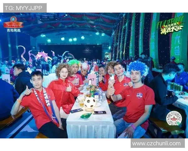 足球明星齐聚一堂共庆球王传奇瞬间的珍贵纪念图片展