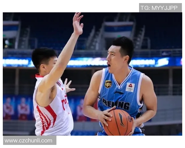 成都篮球队以60分领跑冠军赛积分榜展现强大实力与团队合作精神 成都篮球队以60分领跑冠军赛积分榜展现强大实力与团队合作精神