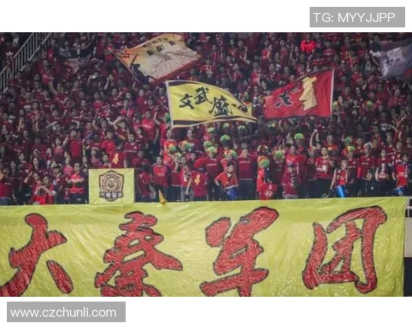 西安足球队荣登足球灵活性排行榜第五名展现出色竞技水平与团队合作精神 西安足球队荣登足球灵活性排行榜第五名展现出色竞技水平与团队合作精神