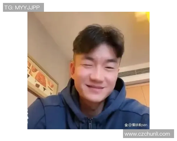 最丑寸头男足球明星背后的励志故事与不为人知的奋斗历程